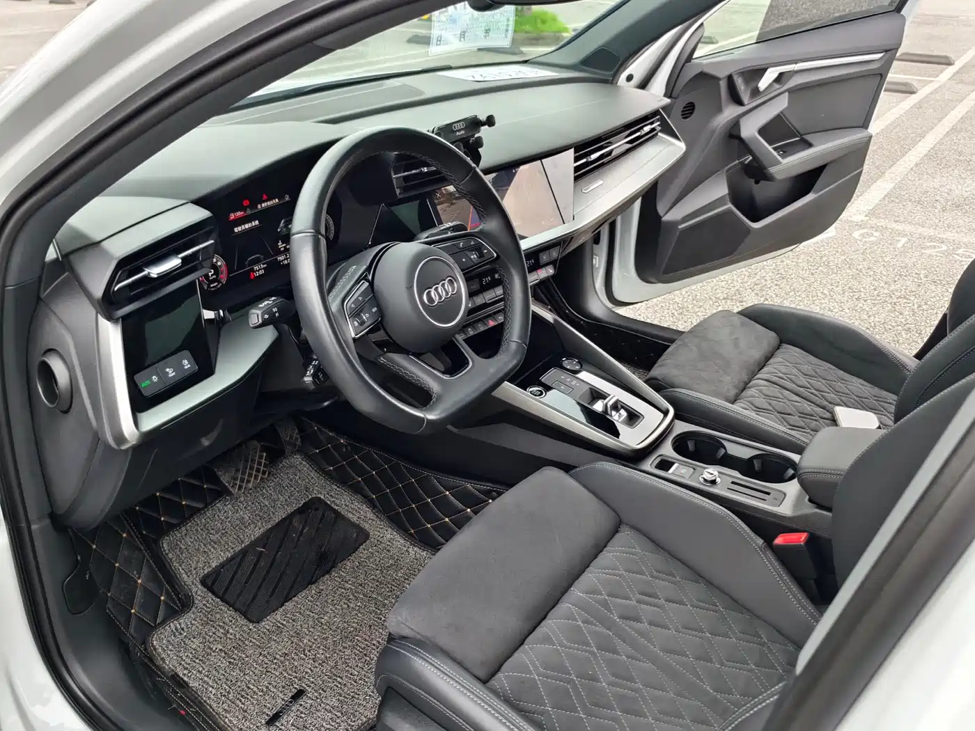 Audi A3 2023 Sportback 35 TFSI Luxury Sport фото 19