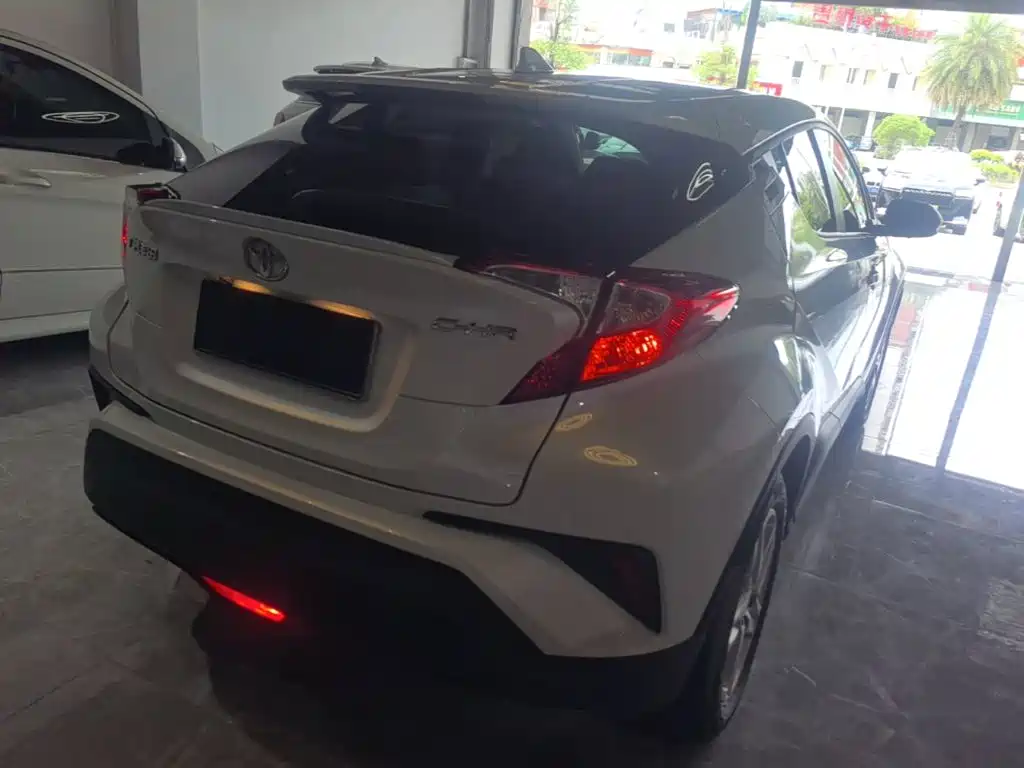 Toyota C-HR 2023 2022 2.0L Comfort Edition