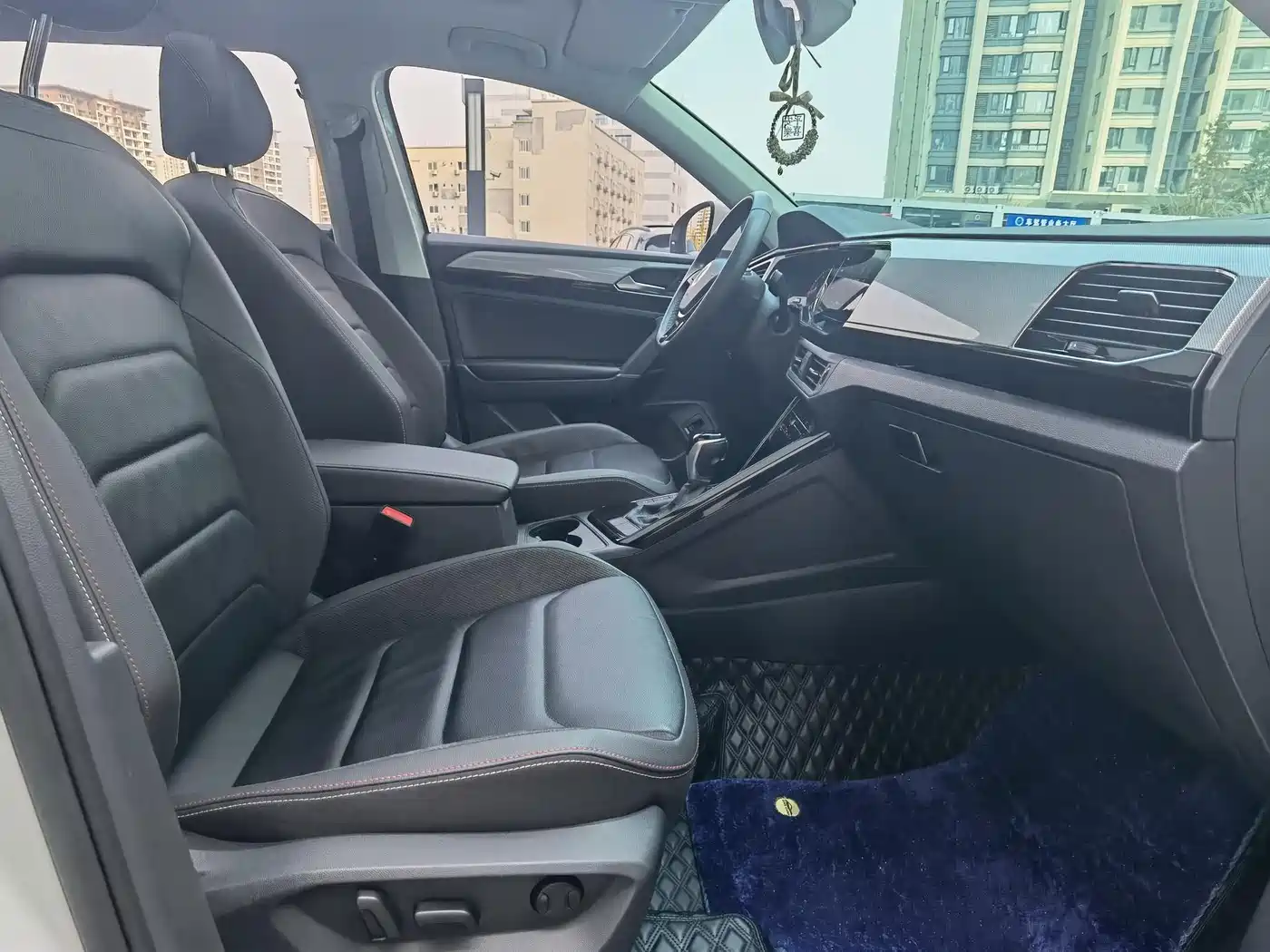 Volkswagen Tayron 2022 330TSI 2WD Luxury Smart Connect Plus фото 29