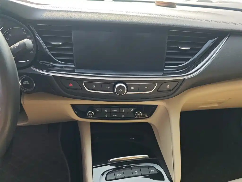 Buick Regal 2020 552T Elite фото 7