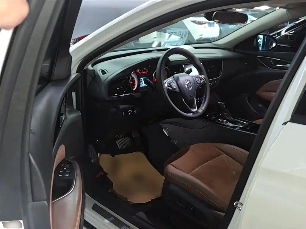 Buick Regal 2019 Model 20T Elite Type China V фото 16