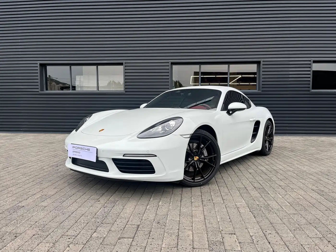 Porsche 718 2022 Cayman 2.0T