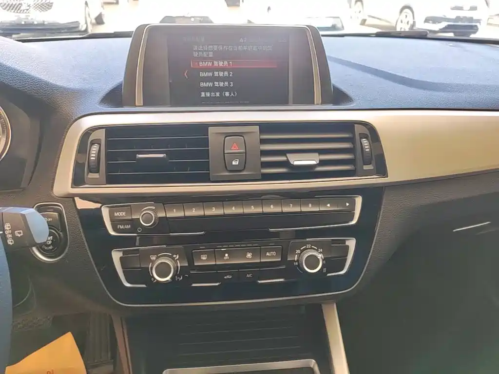 Фото 13 - BMW 1 Series (Import)