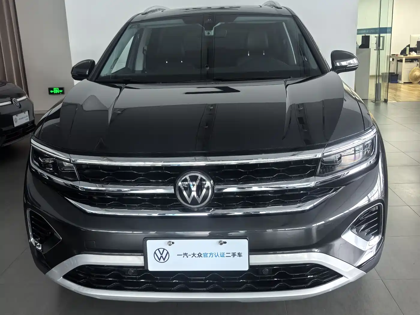 Volkswagen Talagon 2022 380TSI 4WD Luxury Premium Pro Edition 7-Seater фото 2