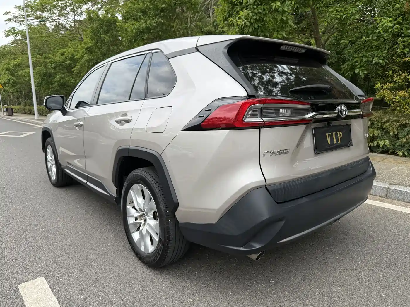 Toyota Wildlander 2022 Facelift 2.0L CVT 2WD Leading Edition фото 5