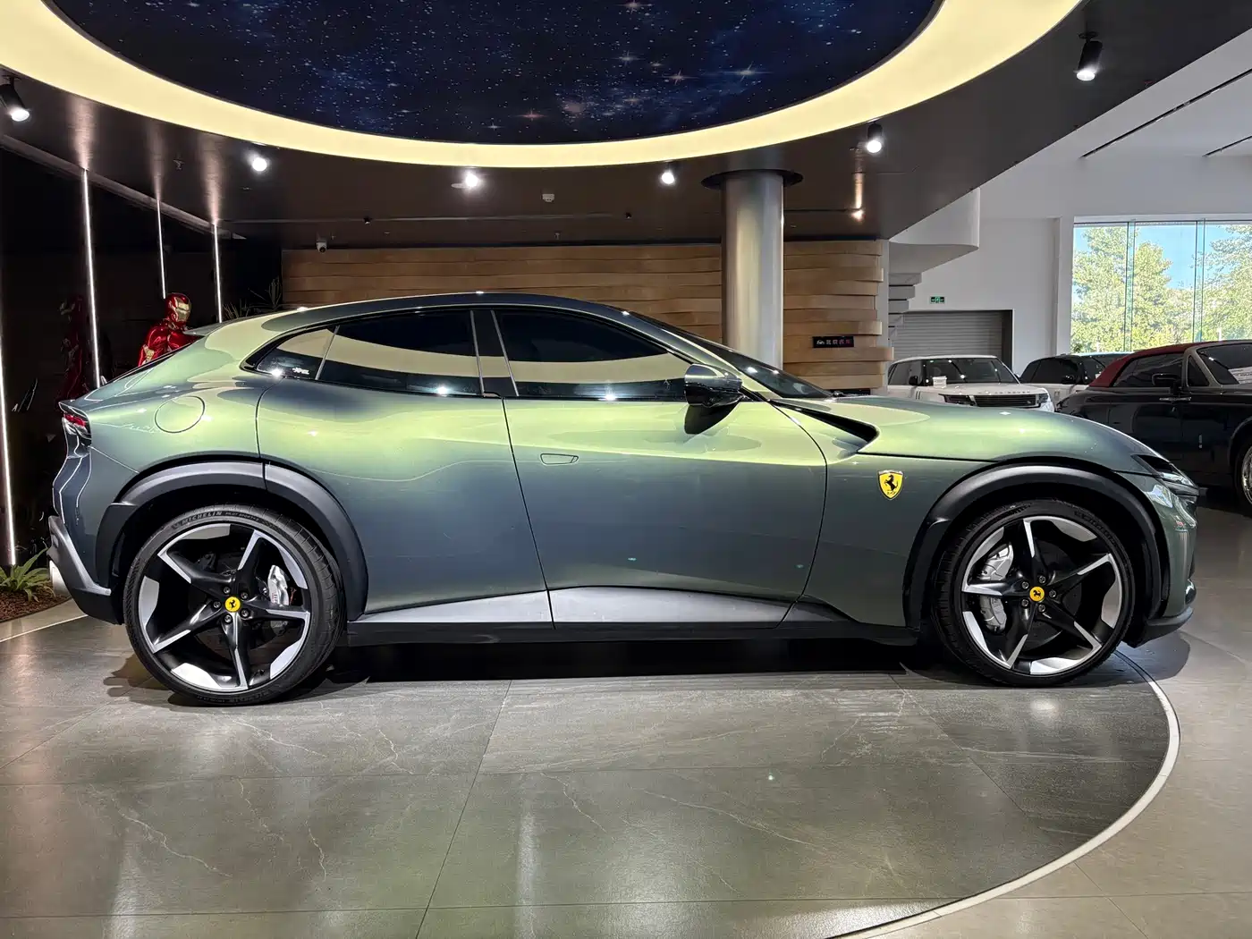 FERRARI PUROSANGUE
