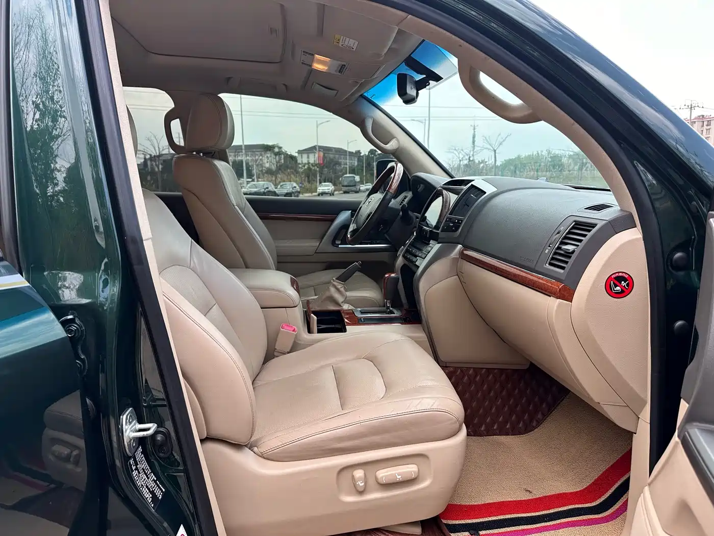 Toyota Land Cruiser 2012 4.0L Automatic VX фото 11