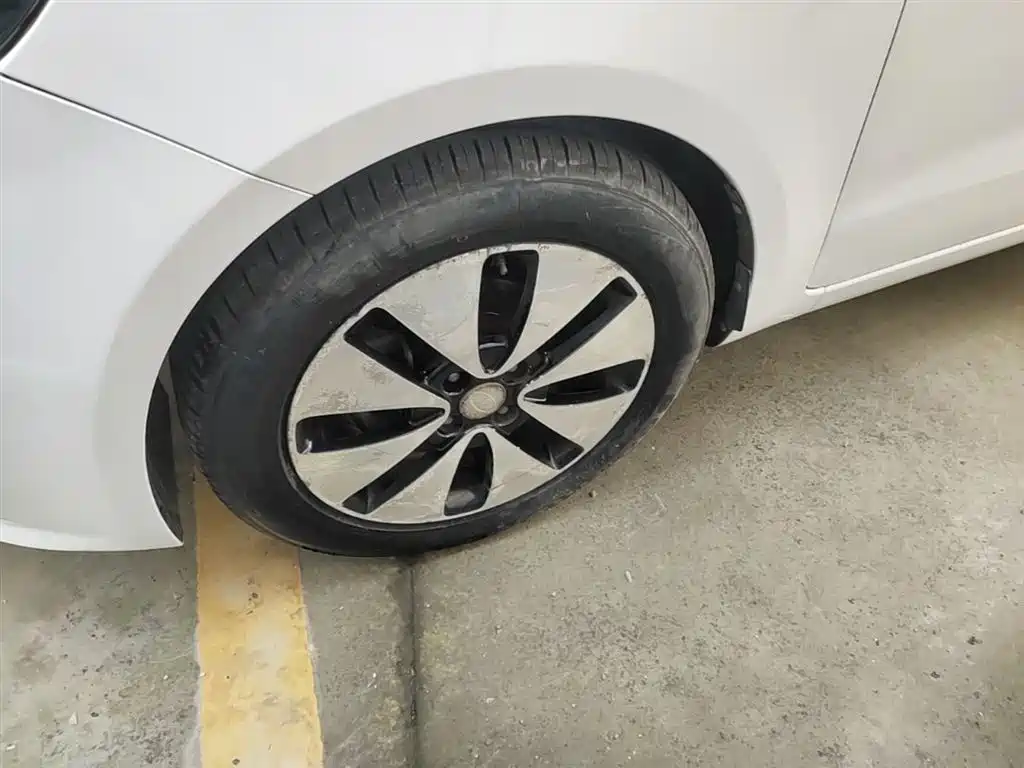 Kia K2 2015 Sedan 1.4L AT GLS фото 23