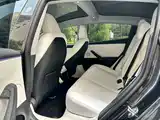 Фото 6 - Tesla Model 3