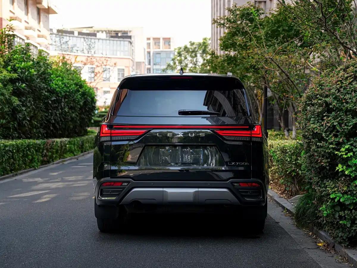 Lexus LX 2025 2025 700h Boundary Edition