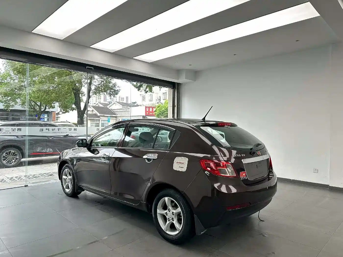 Geely Classic Emgrand 2012 2012 Hatchback 1.5L Manual Super Joy