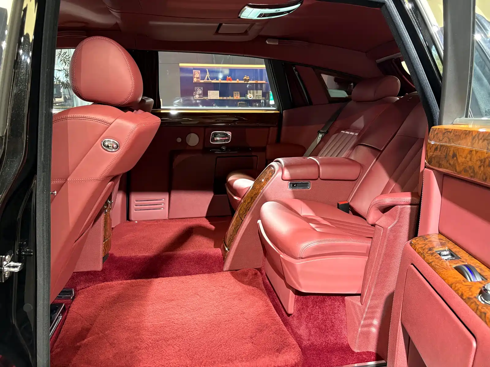 Фото 5 - Rolls-Royce Phantom