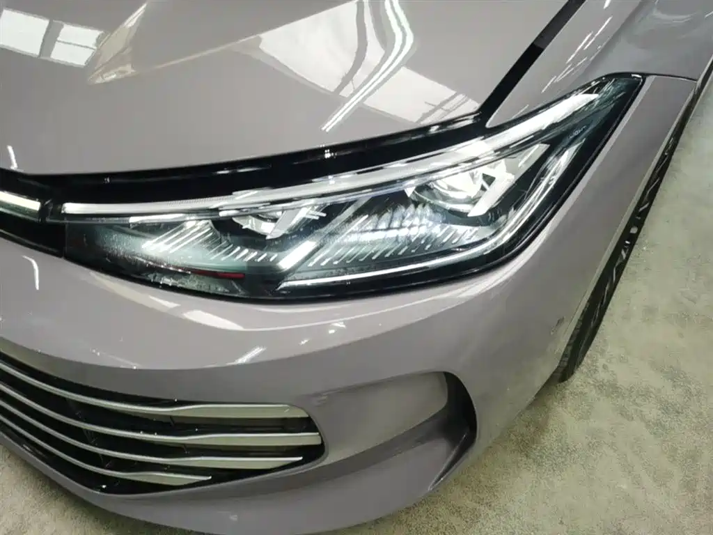 Volkswagen Passat 2025 Pro 380TSI Dragon Prestige Edition фото 24