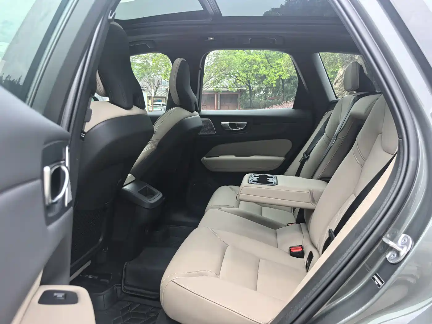 Фото 16 - Volvo XC60