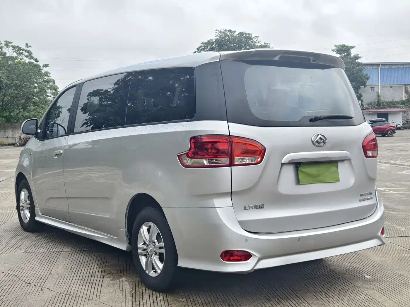 SAIC Maxus Maxus G10 2020 2019 Facelift PLUS 2.0T Automatic Elite Edition China VI