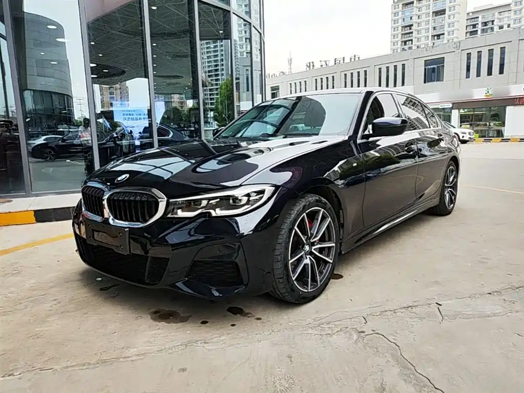 BMW 3-SERIES