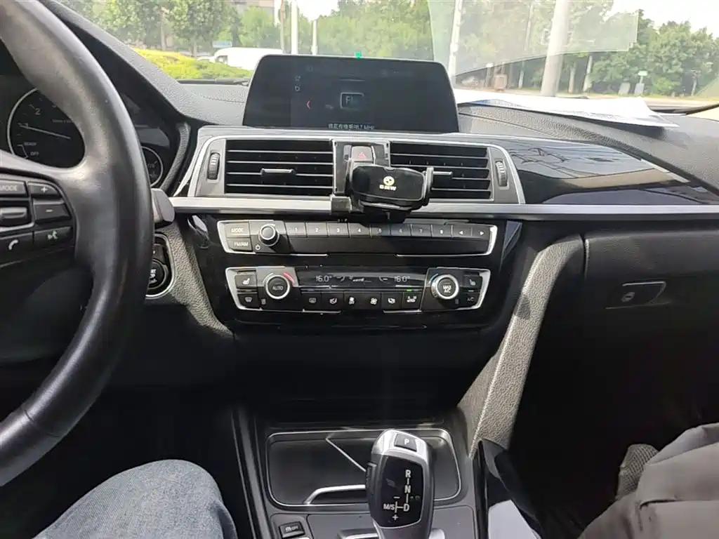 BMW 3 Series 2018 320Li xDrive Fashion Style фото 13