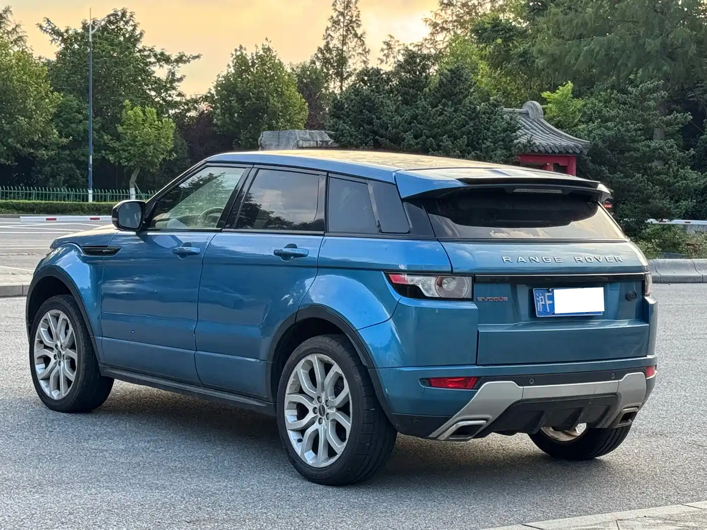 Фото 4 - Land Rover Range Rover Evoque (Import)