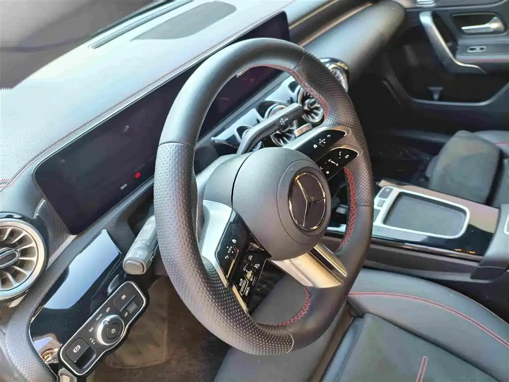 Mercedes-Benz A-Class 2024 2024 Facelift A 200 L Fashion