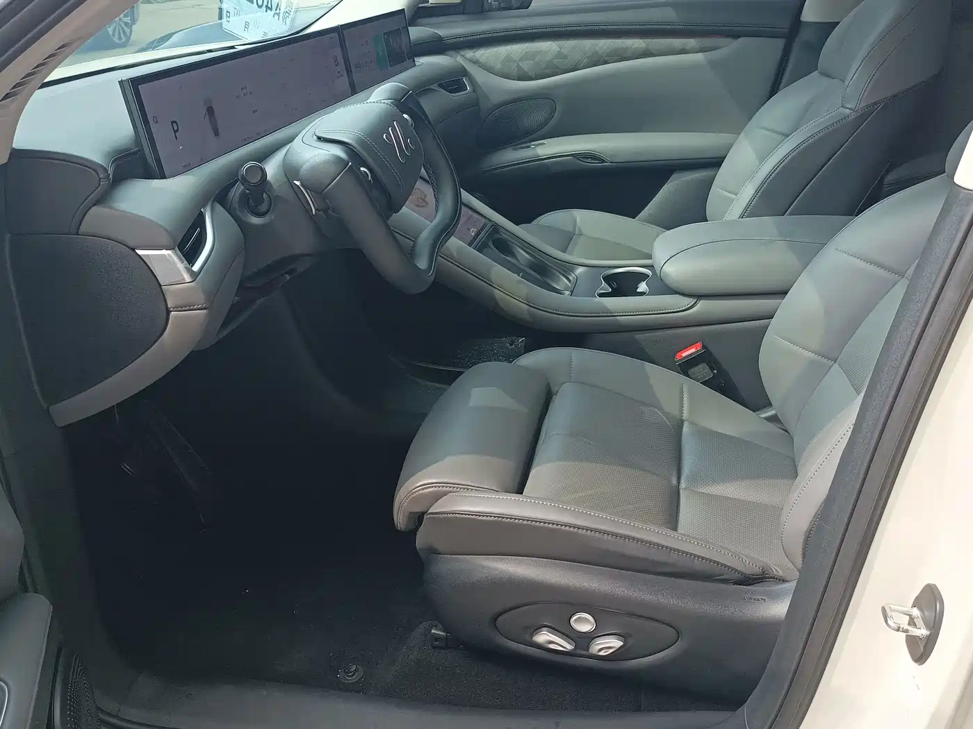 IM Motors IM LS6 2023 2023 Max Standard Edition
