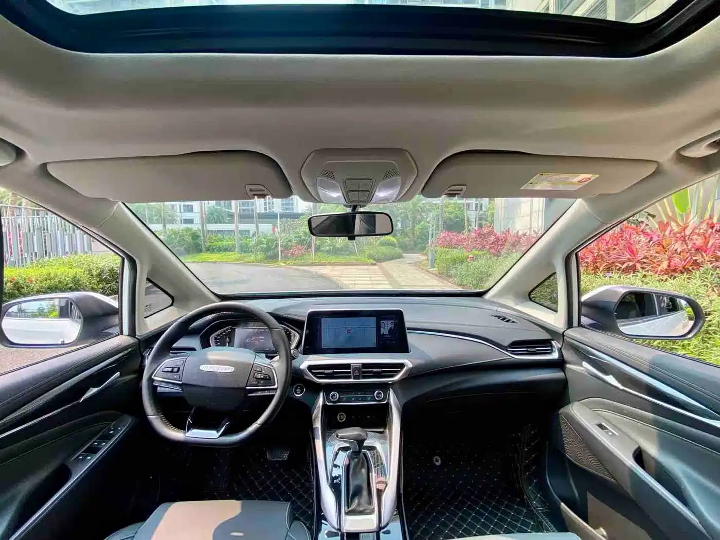 SAIC Maxus Maxus G50 2019 1.5T First Edition Automatic Luxury 6-Seater фото 14