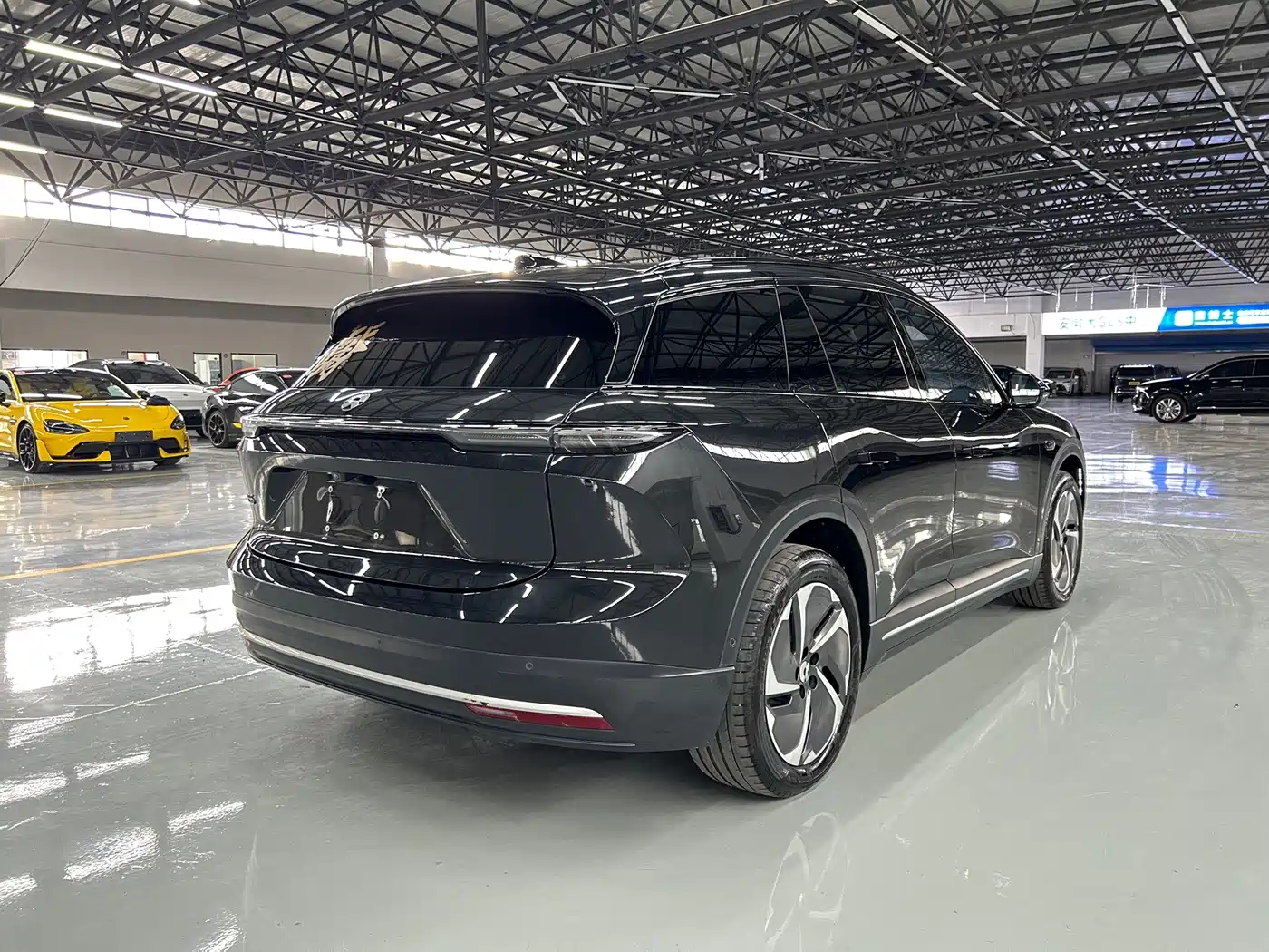 Фото 11 - NIO ES6