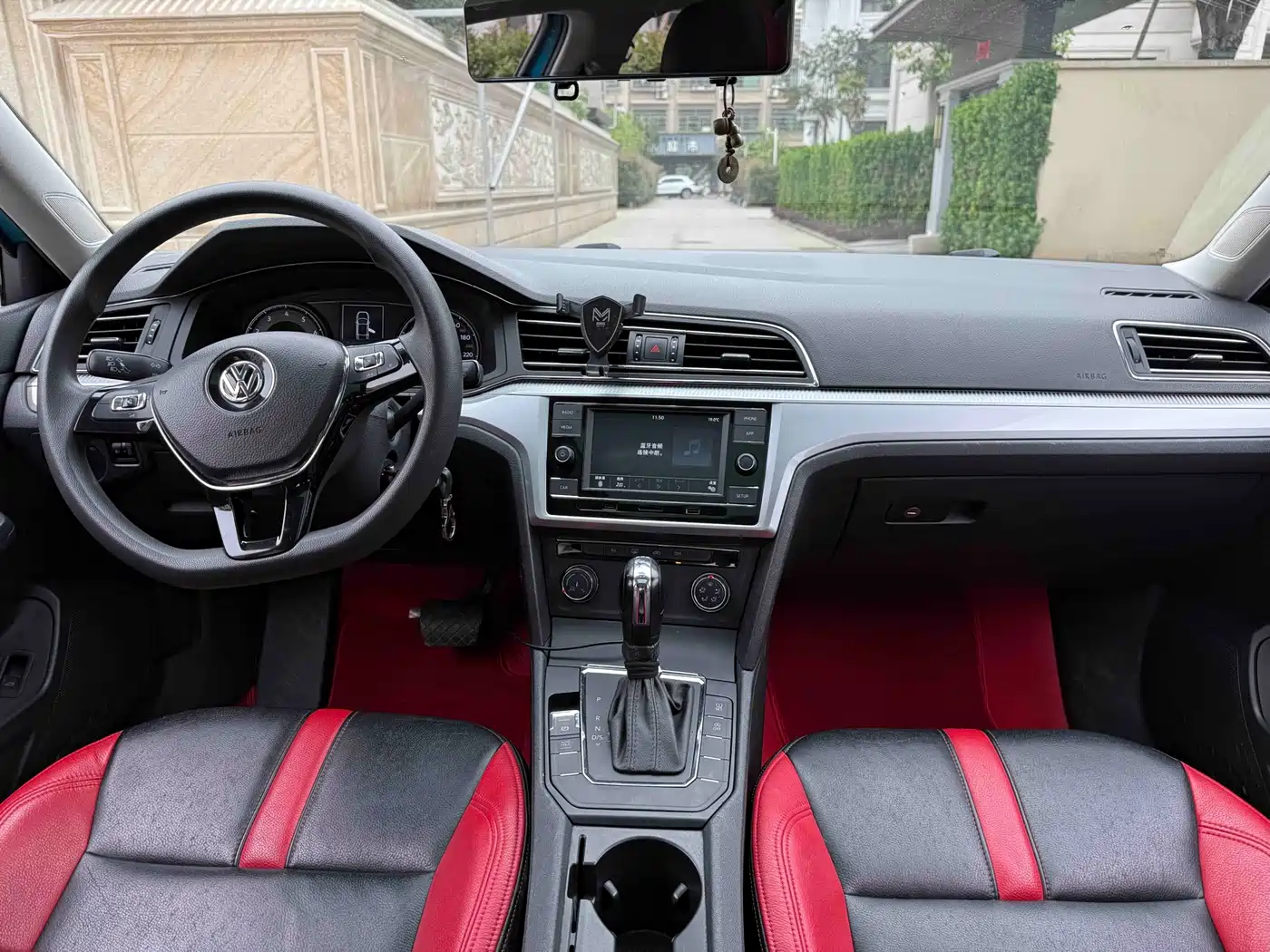 Volkswagen Lamando 2019 230TSI DSG Fashion Edition China VI фото 6
