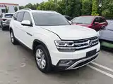 Photo 4 - Volkswagen Teramont