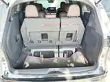 Фото 4 - Toyota Granvia