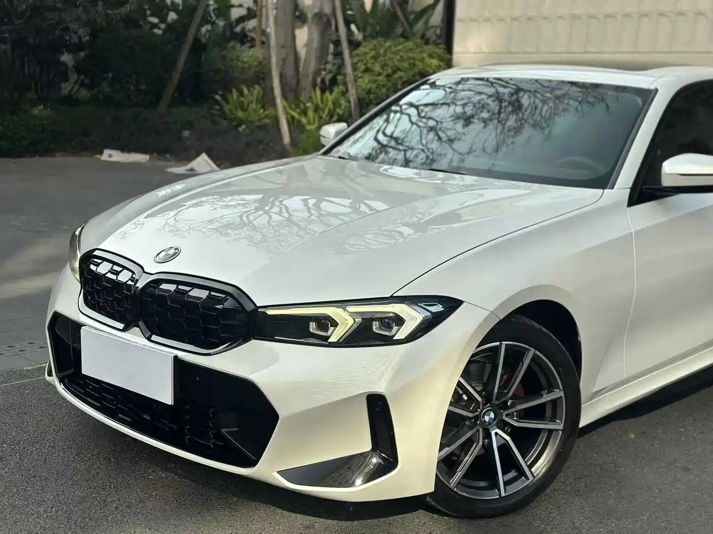 BMW 3 Series 2023 325Li M Sport Package фото 2