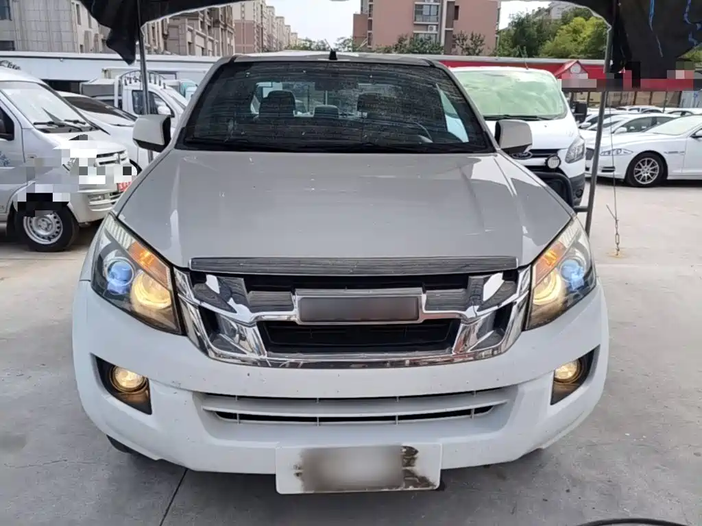 Isuzu Lingtuo 2019 2018 2.5T 2WD Base Model JE4D25Q5A