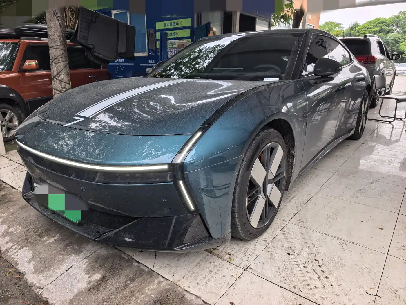 XPeng P7 2025 702km Long Range Edition