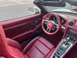 Photo 17 - Porsche 718