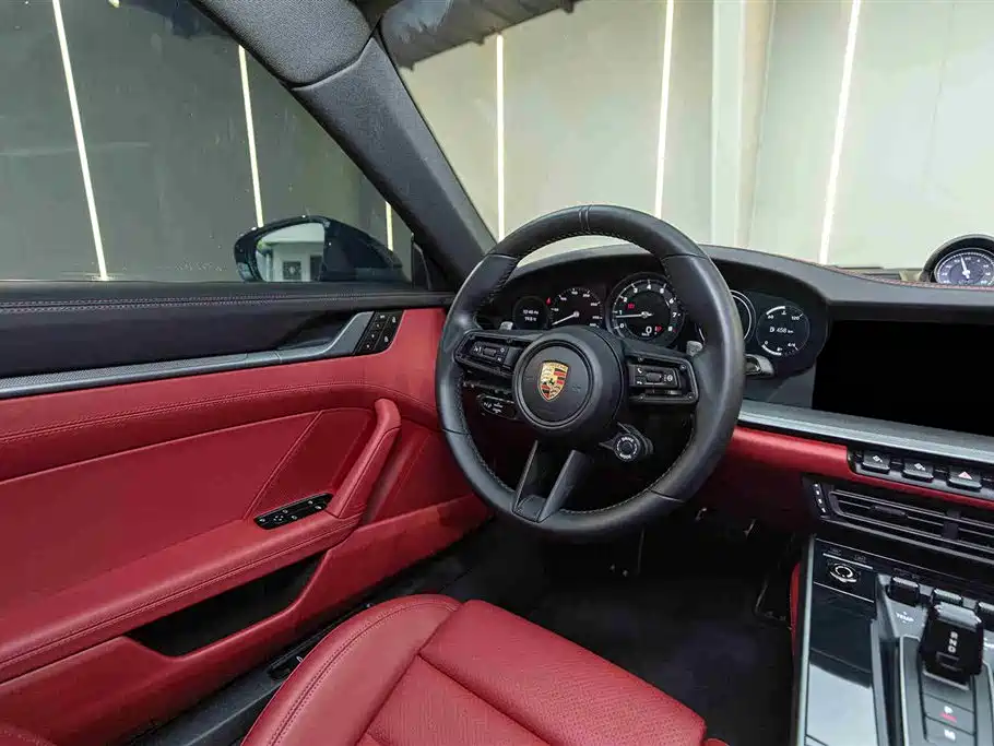 Porsche 911 2022 Carrera 3.0T фото 3