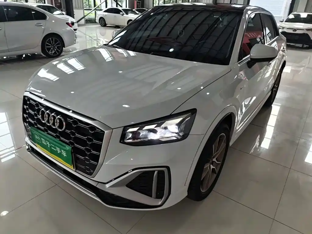 Фото 2 - Audi Q2L