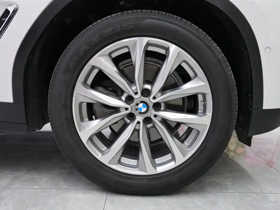 BMW X3 2020 xDrive25i Luxury Package фото 4