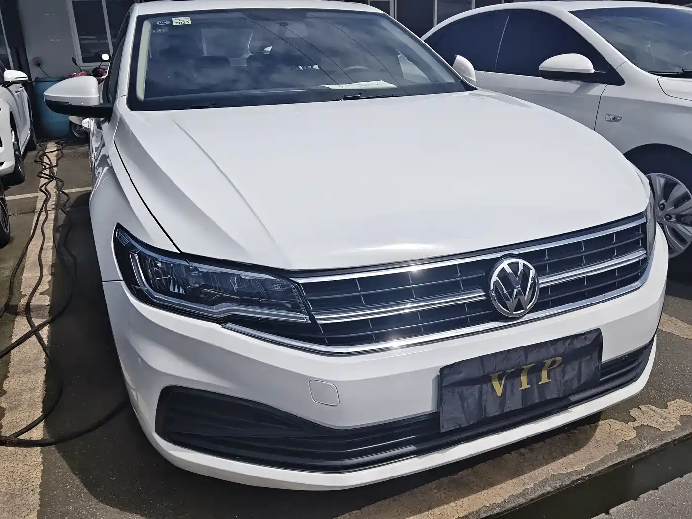 VOLKSWAGEN BORA