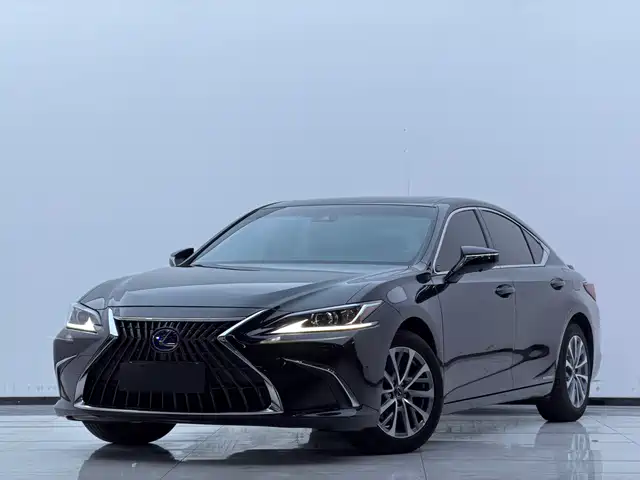 Lexus ES 300h, Совершенство