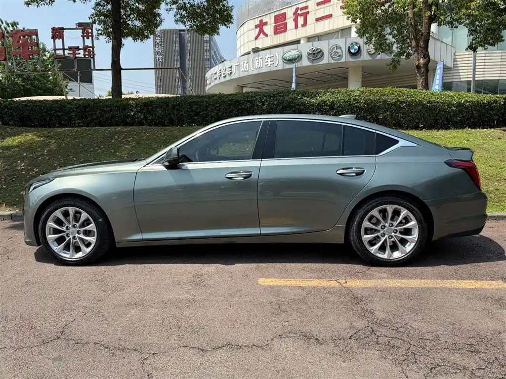 CADILLAC CT5