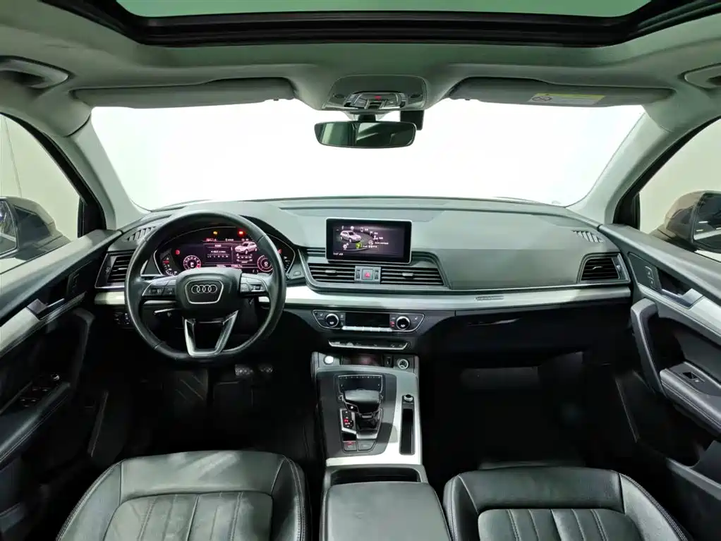 Audi Q5L 2020 40 TFSI Prestige Fashion фото 10