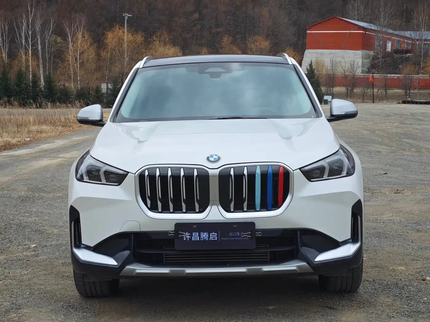 BMW X1 2023 sDrive20Li X Design Package фото 2