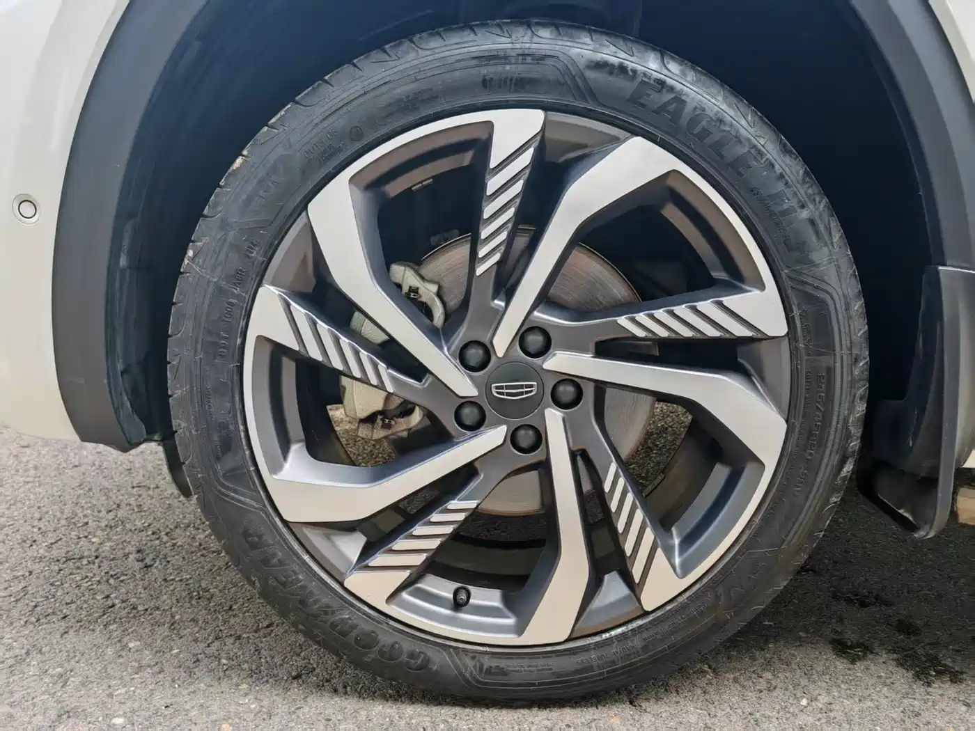 GEELY AUTOMOBILE XINGYUE L