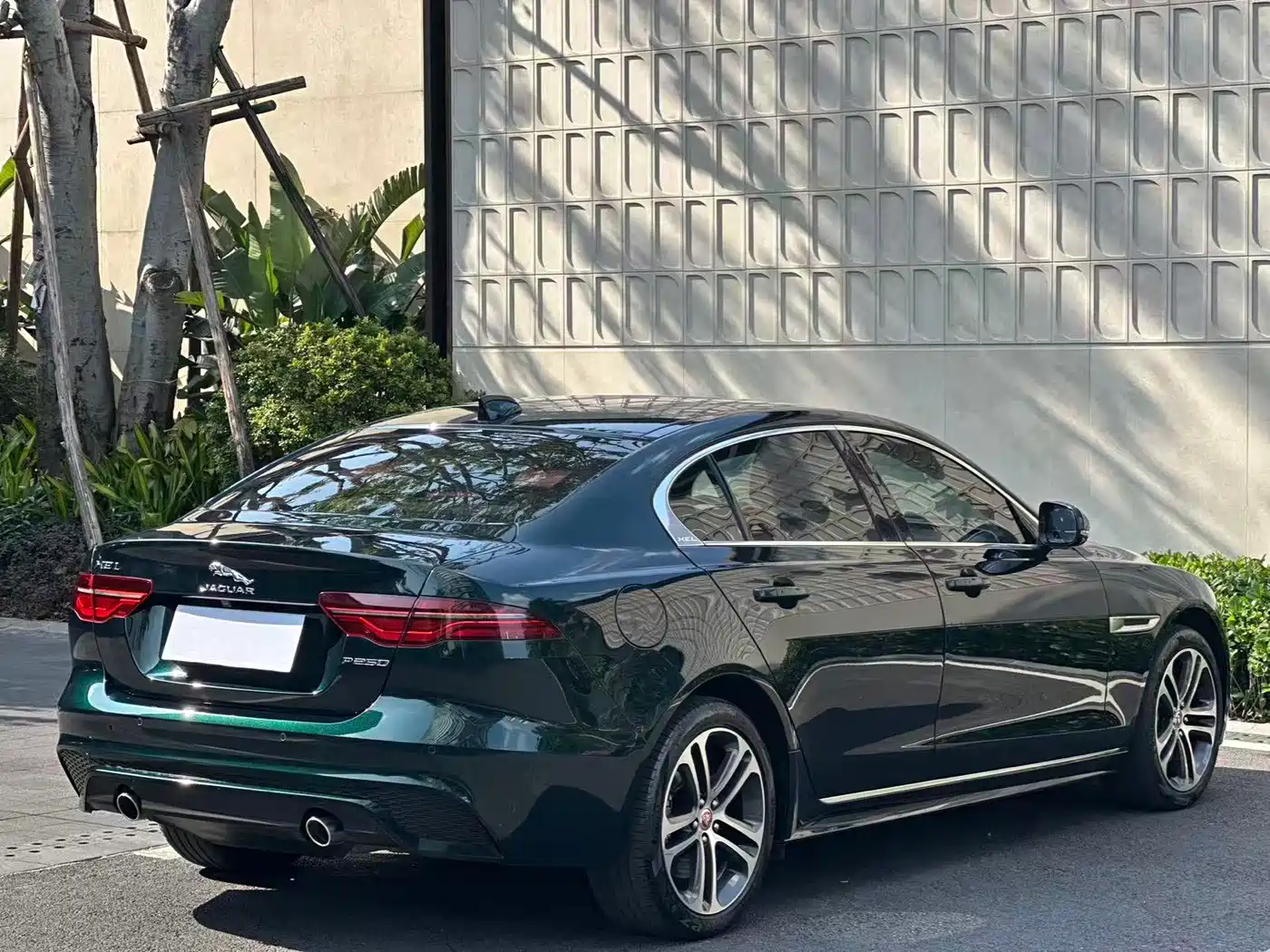 JAGUAR XEL