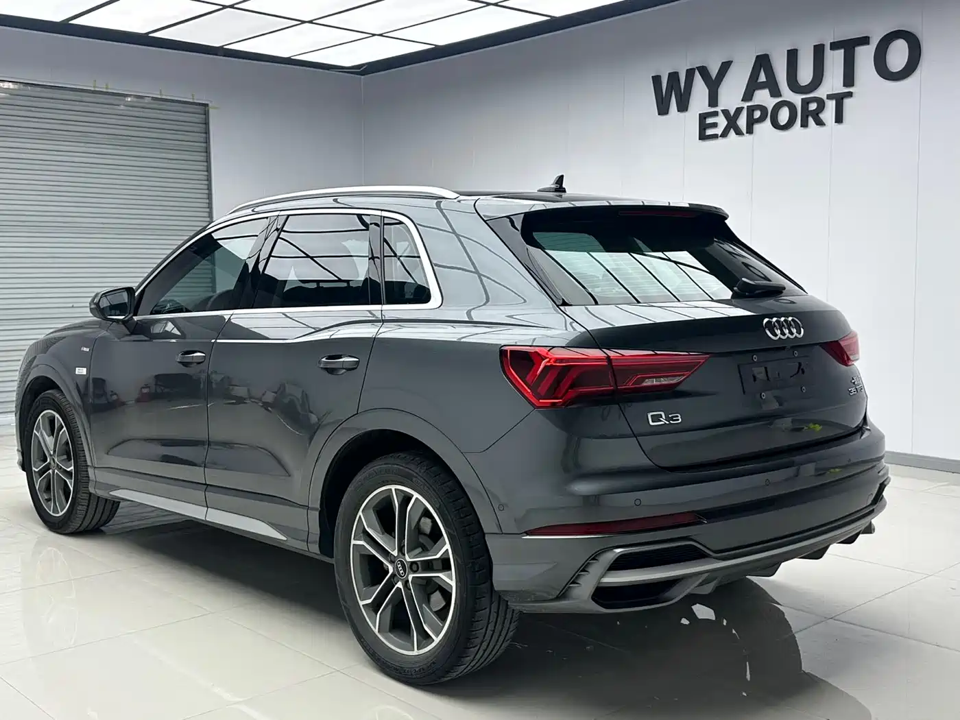 Audi Q3 2022 35 TFSI Fashion Dynamic фото 4