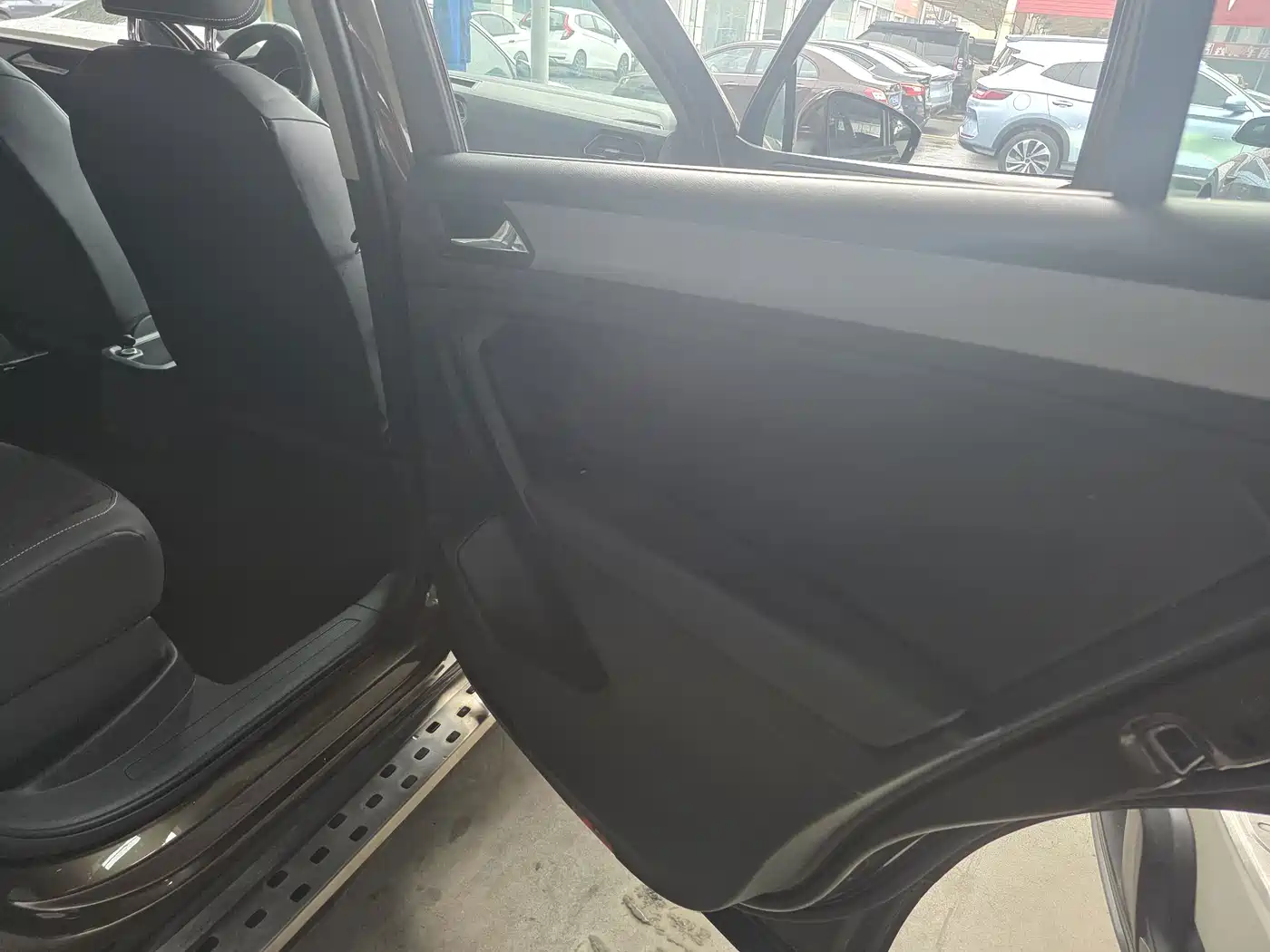 Volkswagen Tiguan L 2017 2017 330TSI Automatic 2WD Trend Edition