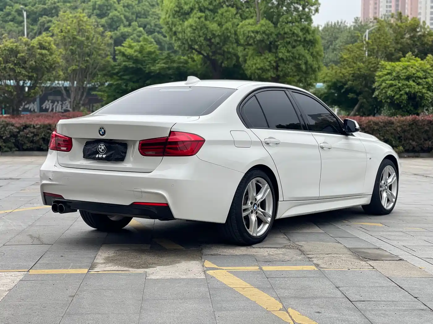 BMW 3 Series 2019 320i M Sport Package фото 10