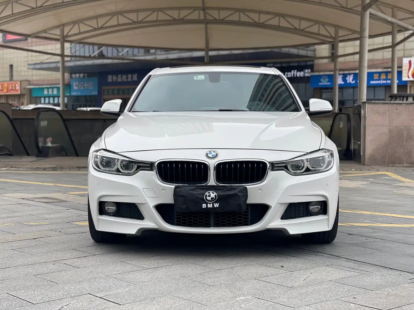 BMW 3 Series 2019 320i M Sport Package