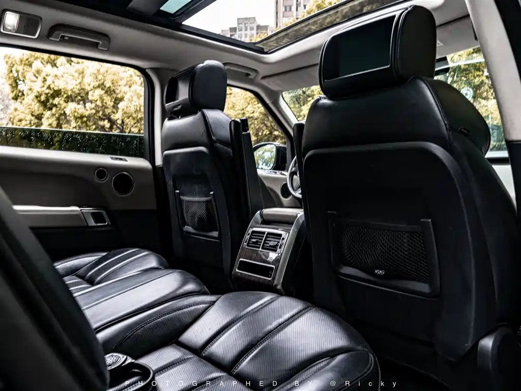 Land Rover Range Rover Sport 2015 3.0 SC V6 HSE фото 9
