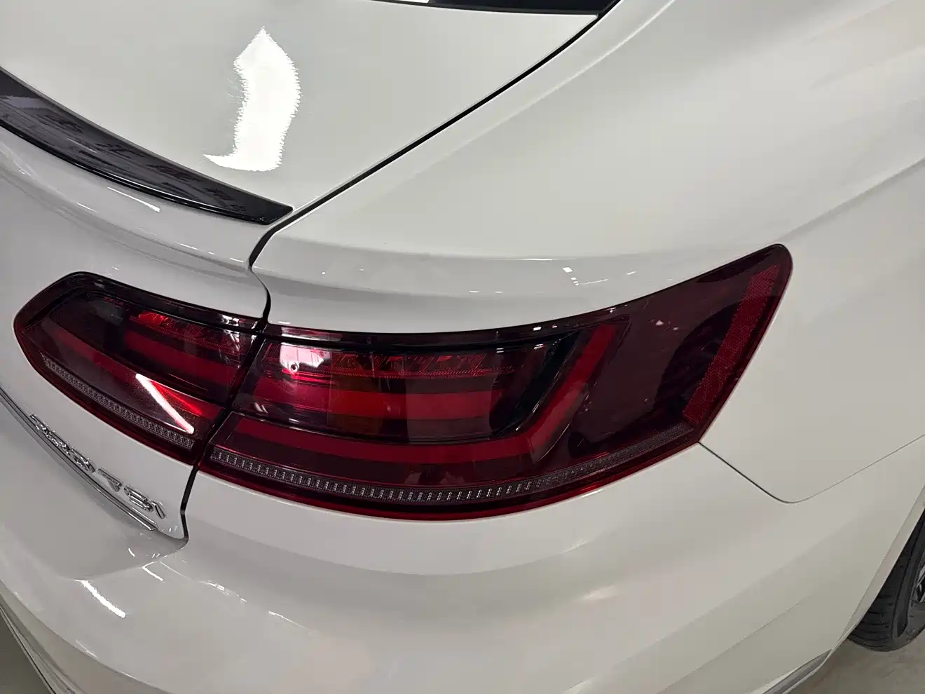 Volkswagen FAW-Volkswagen CC 2023 330TSI Dazzle Edition фото 16
