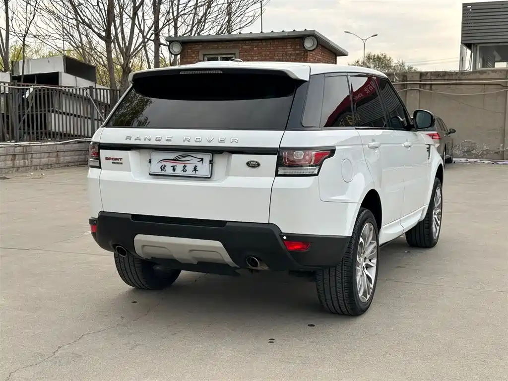 Land Rover Range Rover Sport 2016 Model 3.0 SC V6 HSE DYNAMIC фото 6